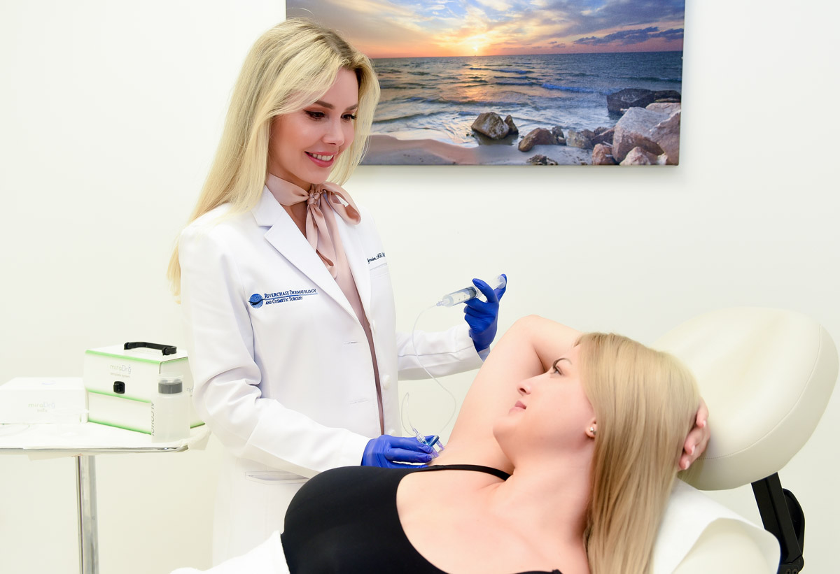 miraDry Treatment Procedure Photography for Bowes Dermatology by Riverchase in Miami, Florida. Image #4.